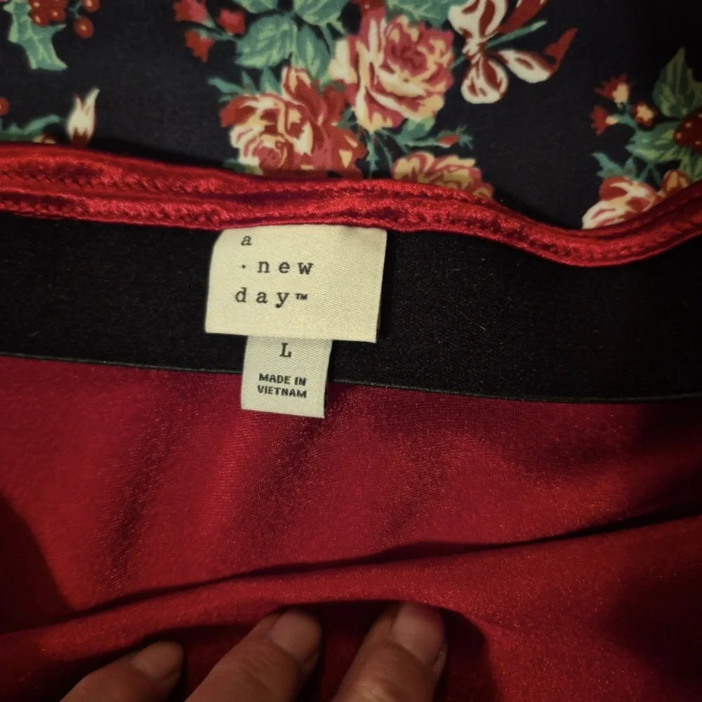 A New Day Red Skirt/Blouse Set Size L - Picture 3 of 10